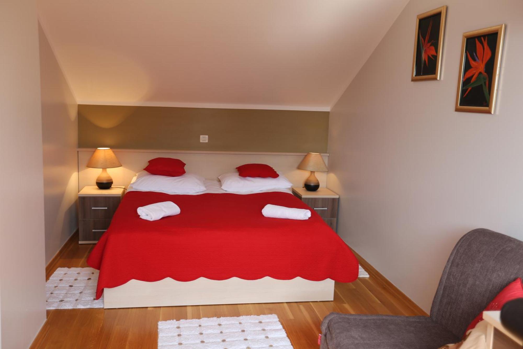 פודסטראנה Apartments Lavica Beach Dumicic חדר תמונה